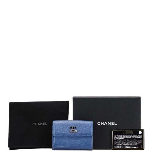 CHANEL Blue Leather Logo Wallet